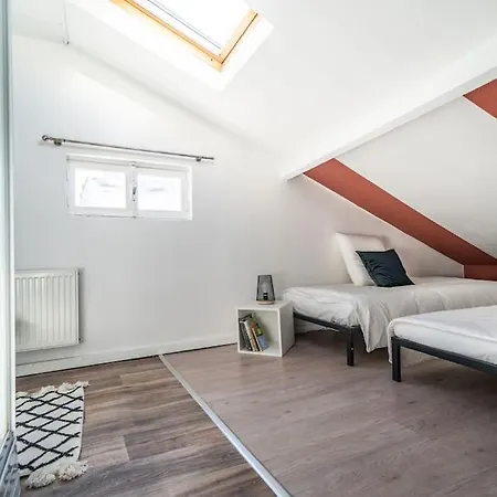 Maison De Brique- Cinema Room-baby-foot - 10min A Pieds Gare Rer A- Tres Proche Arena La Defense Et Paris Houilles