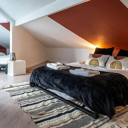 Maison De Brique- Cinema Room-baby-foot - 10min A Pieds Gare Rer A- Tres Proche Arena La Defense Et Paris Holiday home