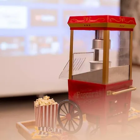 Maison De Brique- Cinema Room-baby-foot - 10min A Pieds Gare Rer A- Tres Proche Arena La Defense Et Paris Holiday home Houilles