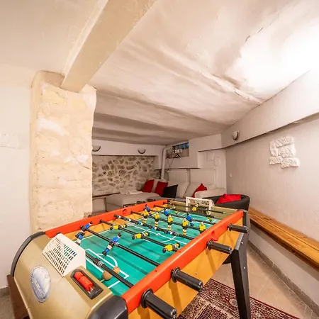 Maison De Brique- Cinema Room-baby-foot - 10min A Pieds Gare Rer A- Tres Proche Arena La Defense Et Paris Houilles